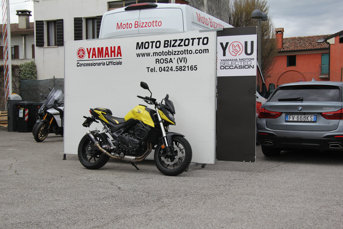 Honda Hornet 750