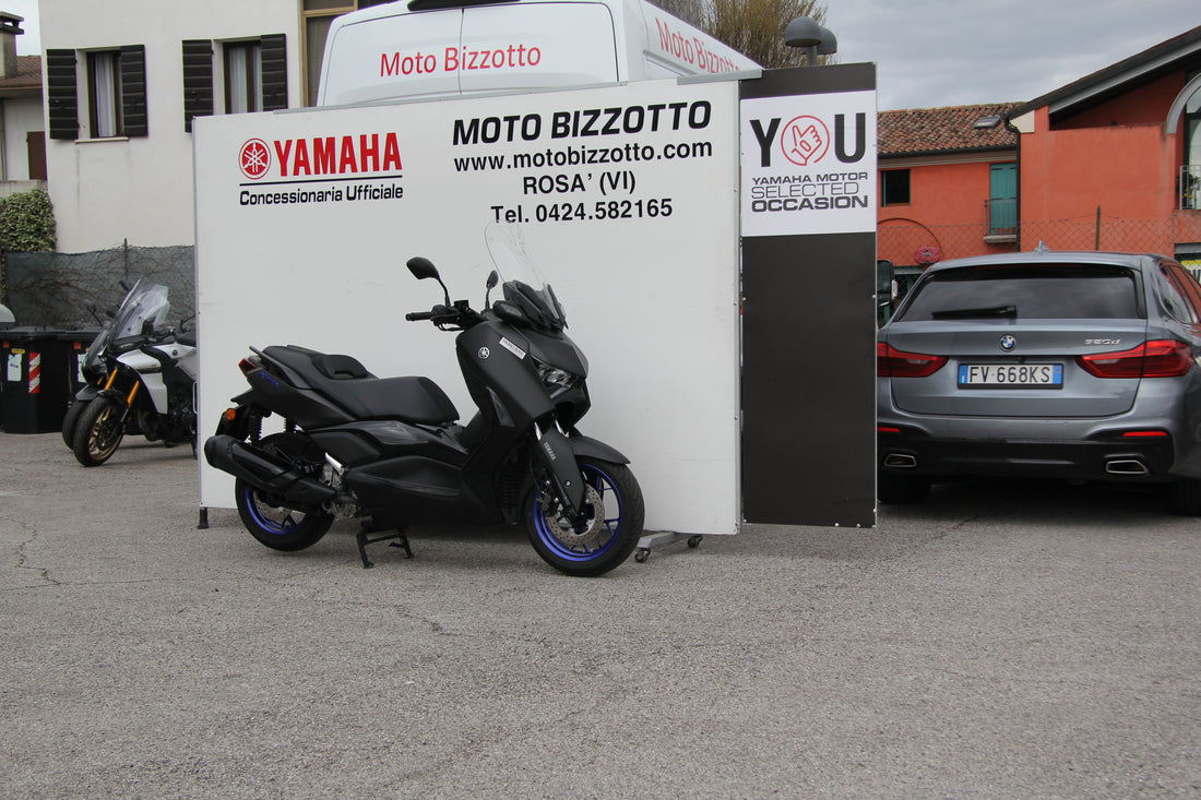 Yamaha X-MAX 300