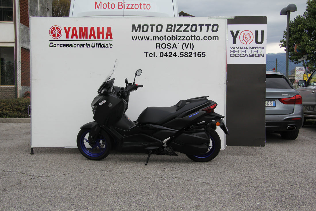 Yamaha X-MAX 300