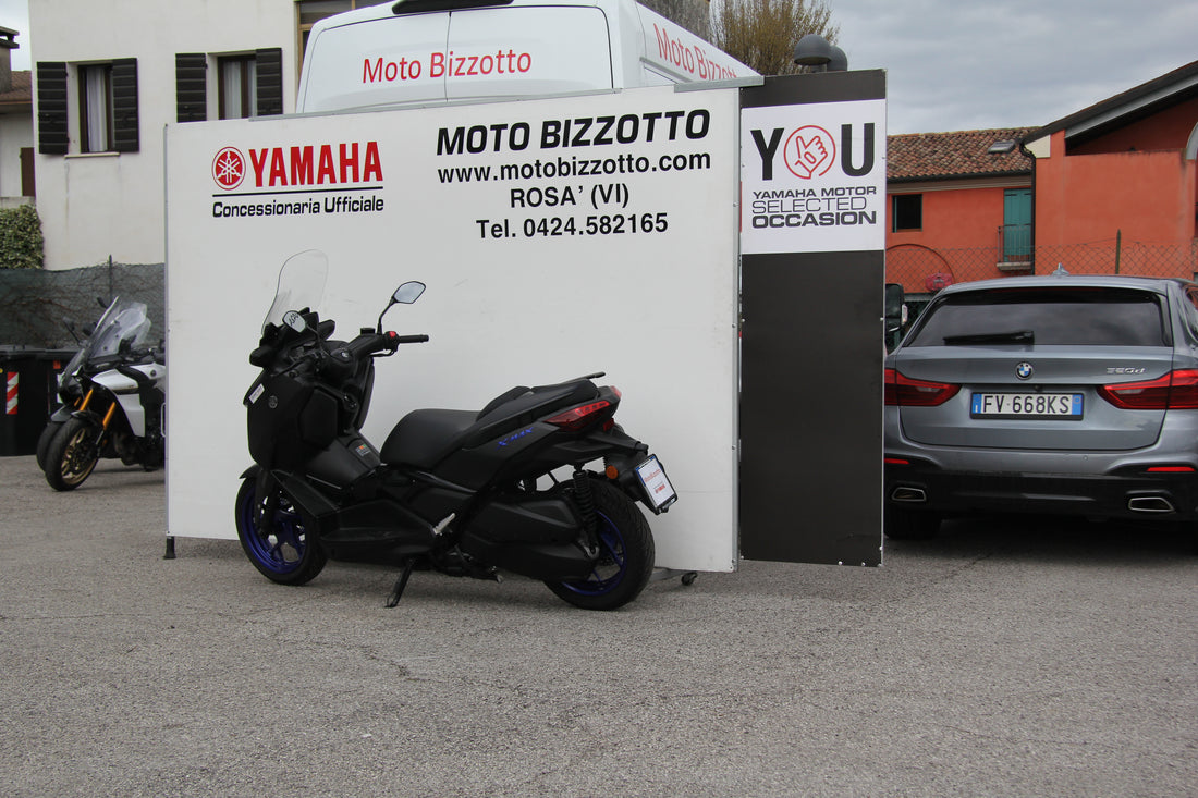 Yamaha X-MAX 300