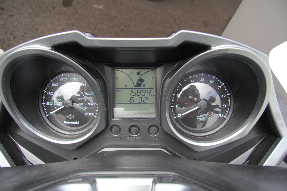 Kawasaki J300 ABS