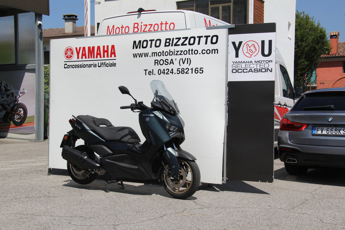 Yamaha X-Max 300 Tech Max