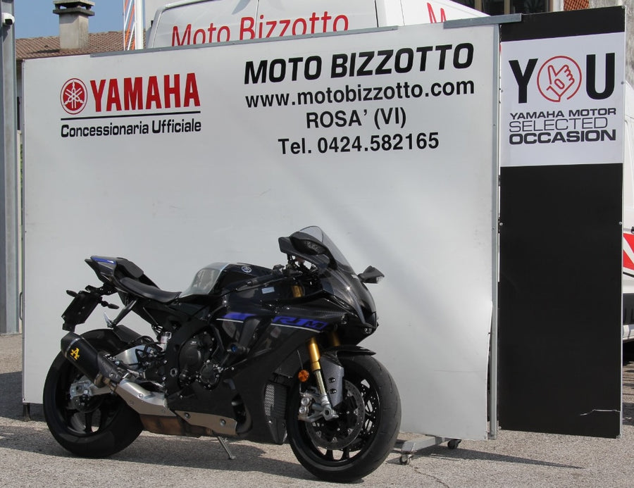 Yamaha R1 M